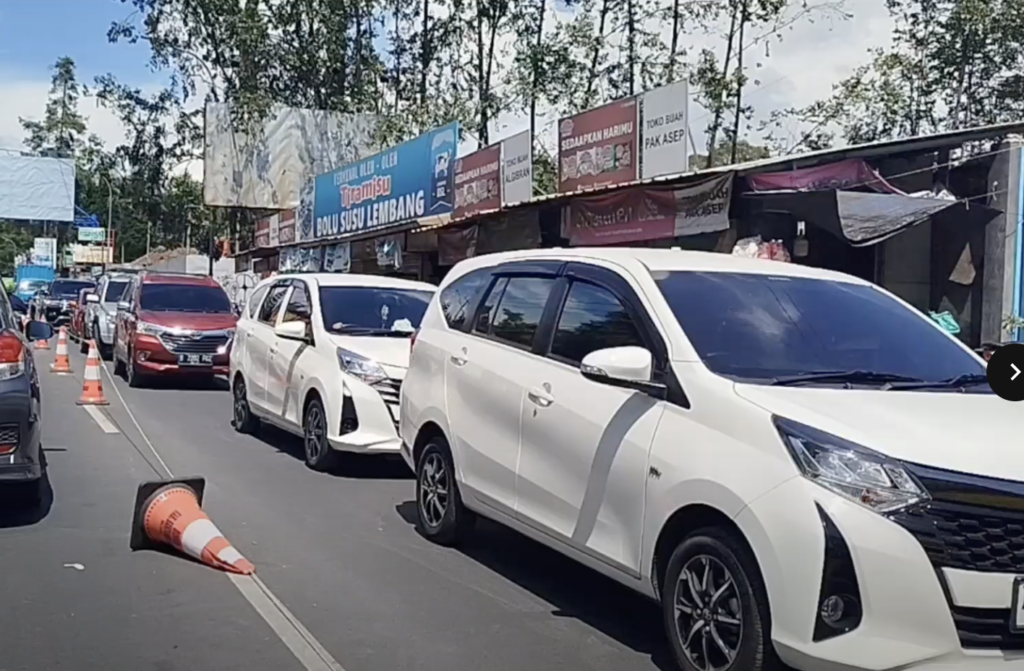 Kepadatan Jalan di Cimahi