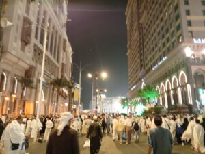 Malam Minggu di Makkah