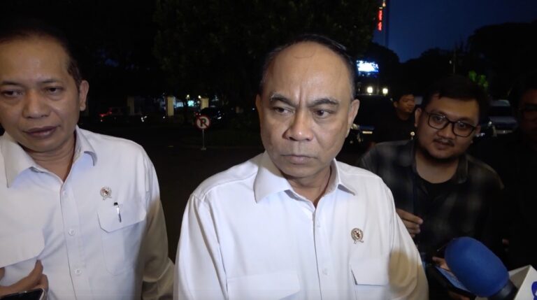 Menteri Koprasi Budi Arie
